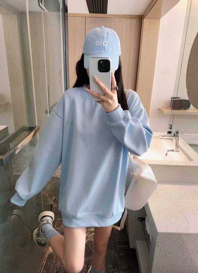 Alo家烫银字母卫衣三件套 圆领卫衣＋帽子＋袜子 白色 黑色 蜜桃粉 黄色 蓝色 莓粉色 均码