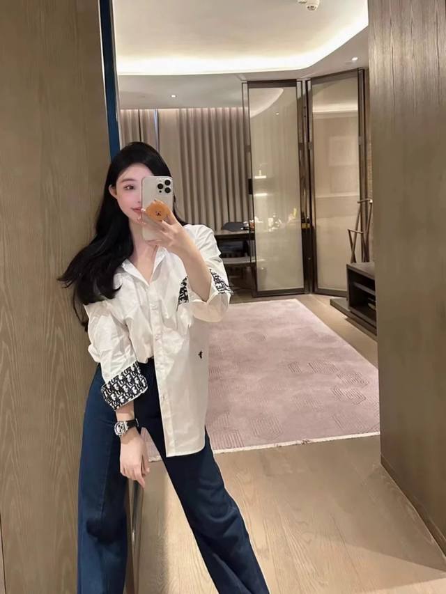 新款 设计感拼接字母提花衬衫 Sml