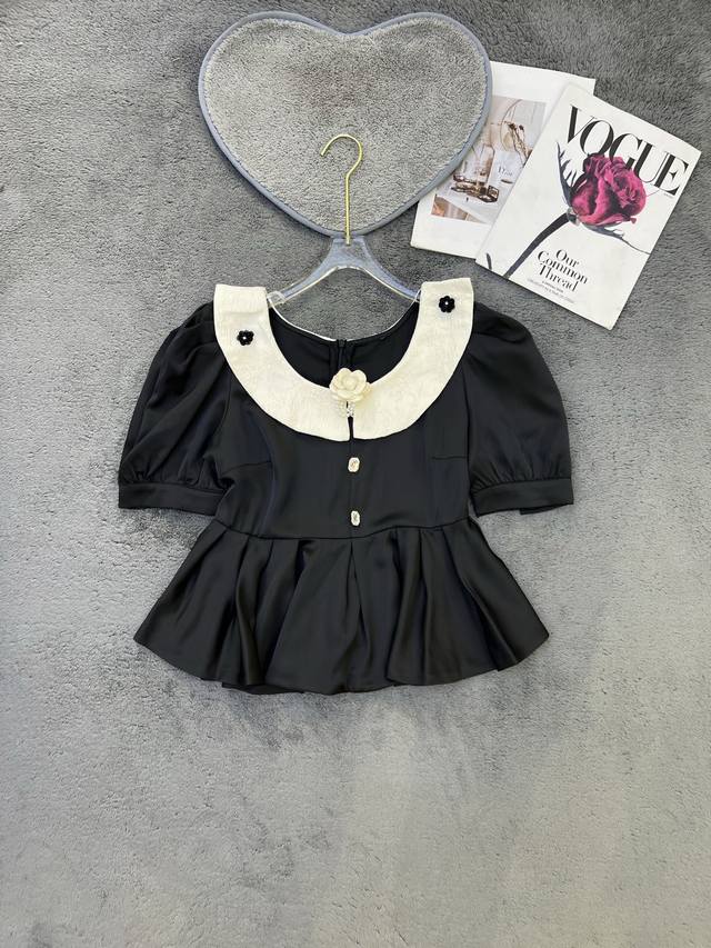 设计感撞色拼接复古褶皱泡泡袖圆领衬衣 Sml