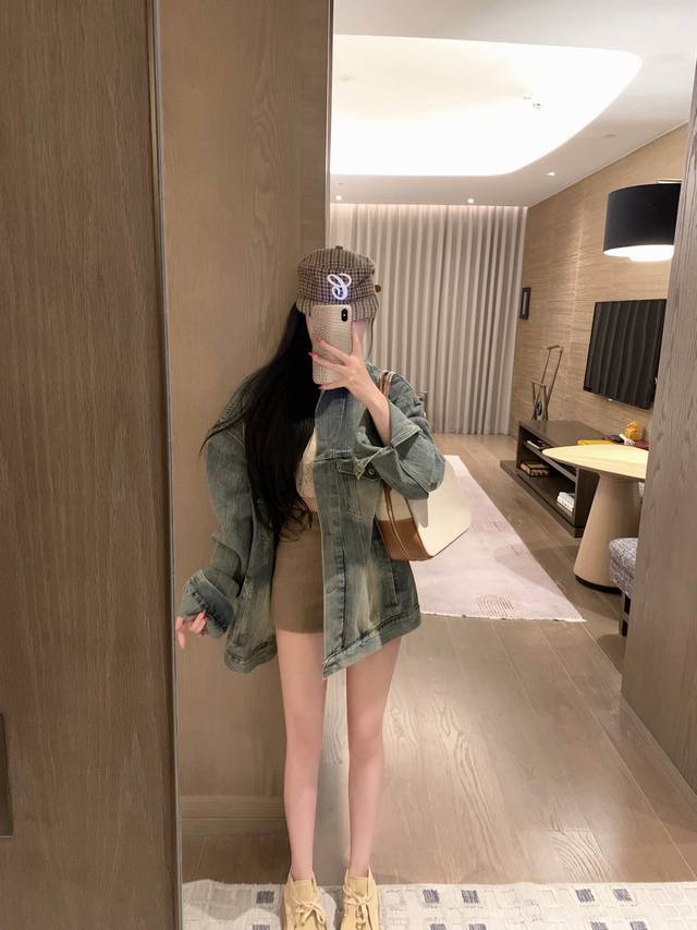 Balencia* 巴黎世* Blcg定制纽扣双B麦穗烫钻牛仔外套 图色