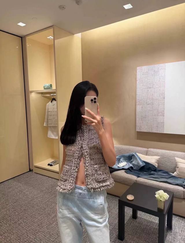 新款Chane* 小香风双C字母手工编织马甲外套，