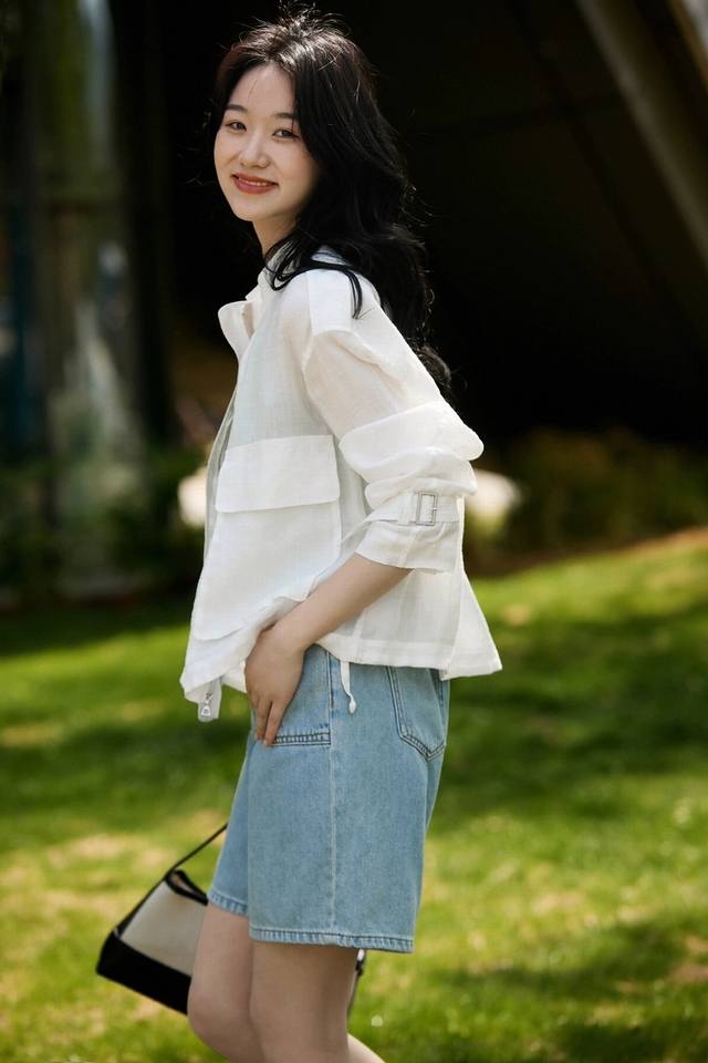 爆款出货！重磅100%亚麻2色外套！欧货通勤设计感赫本风气质氧气吧透气立领百搭外套，包补单！白色.藏蓝色.Smlxl