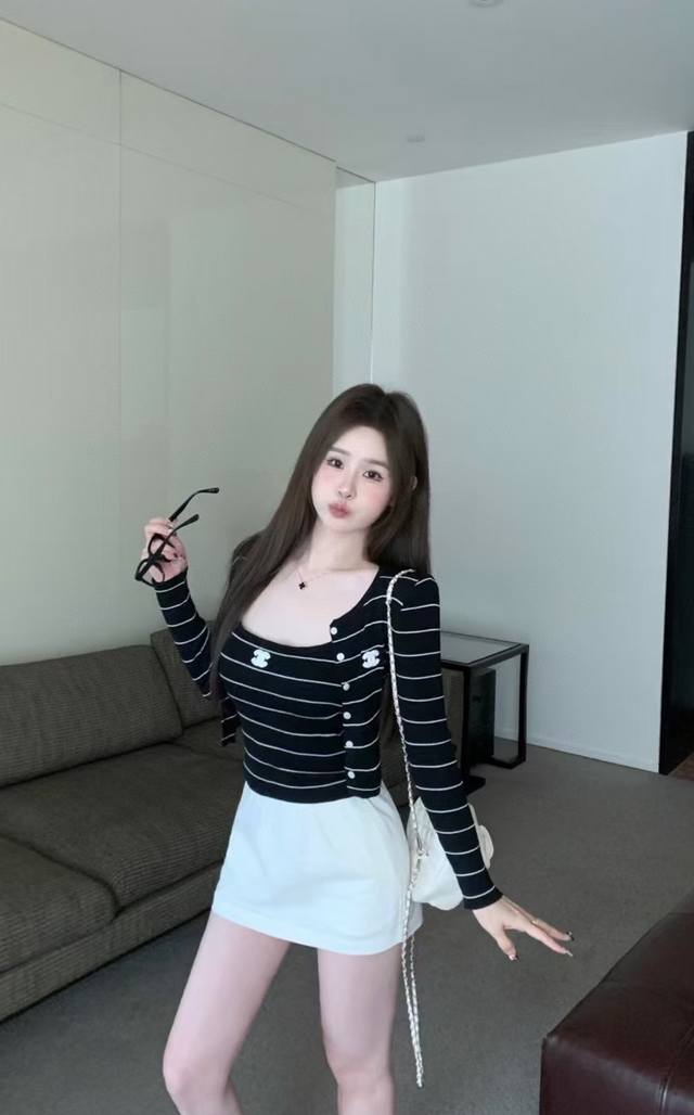 小香 法式小香风针织条纹开衫吊带背心两件套 温柔超好看套装 黑色 杏色