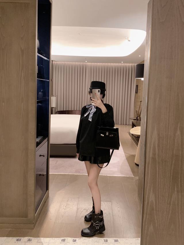 Dio*动物园系列丝巾系带刺绣小蜜蜂衬衣Sml