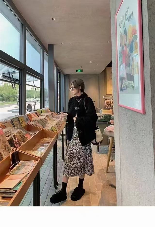 Toteme同款 黑色 也是经典 好看 进口澳洲全羊毛