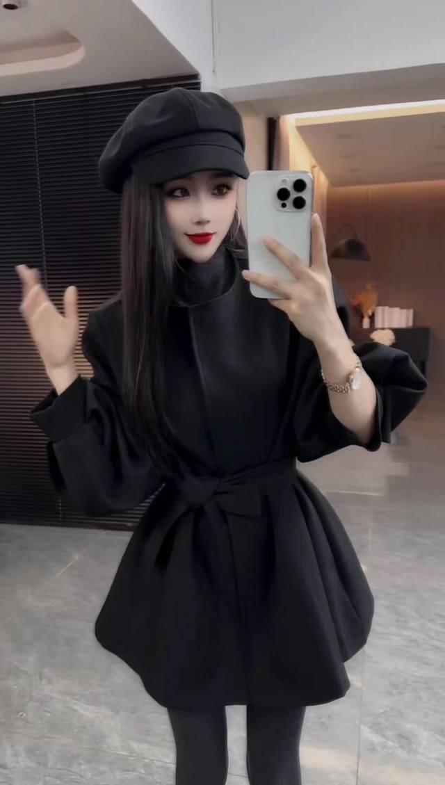 新款风衣外套 M L Xl 韩国复合Tr面料 卡其色 黑色