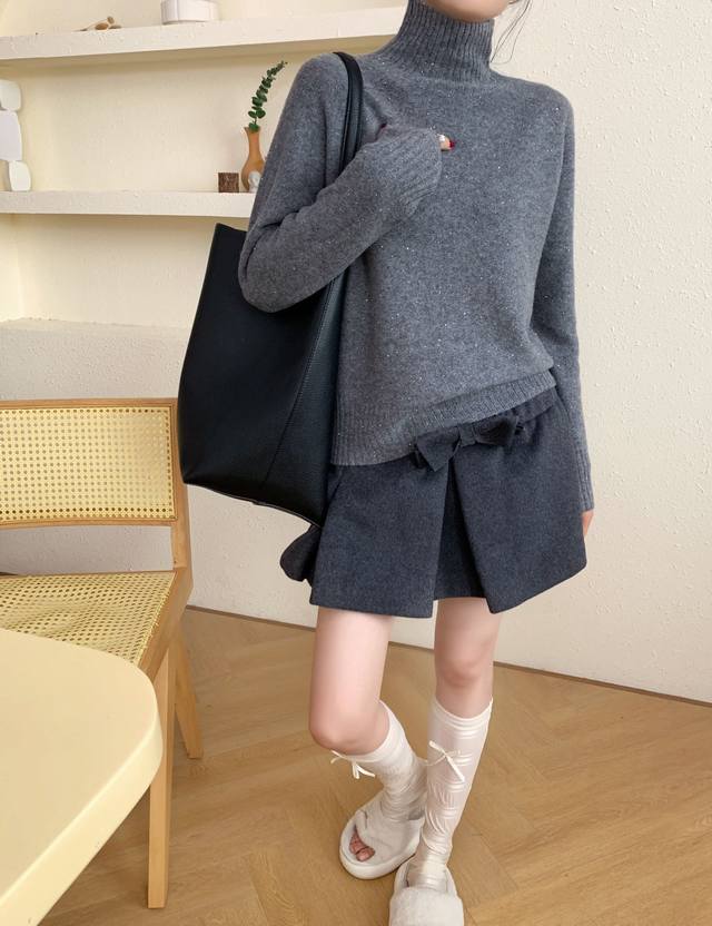 上新全毛高领珠片打底