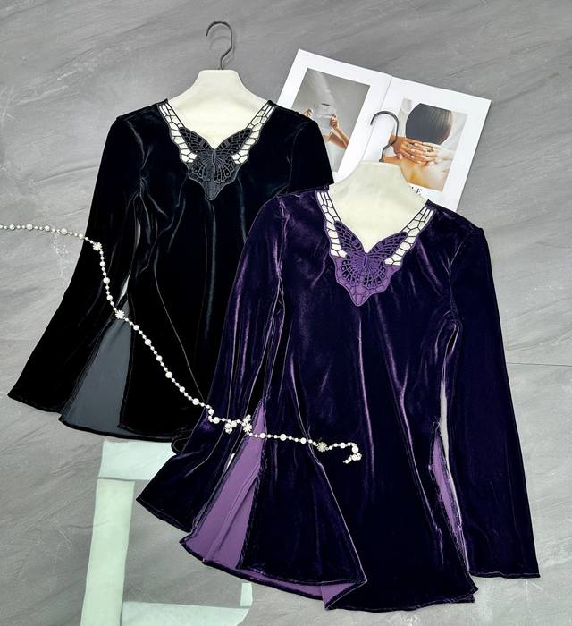 秋季新款斜裁100桑蚕丝圆领后背镂空绣花修身气质真丝丝绒上衣！ 颜色：黑色～紫色 尺码：S～Xxl