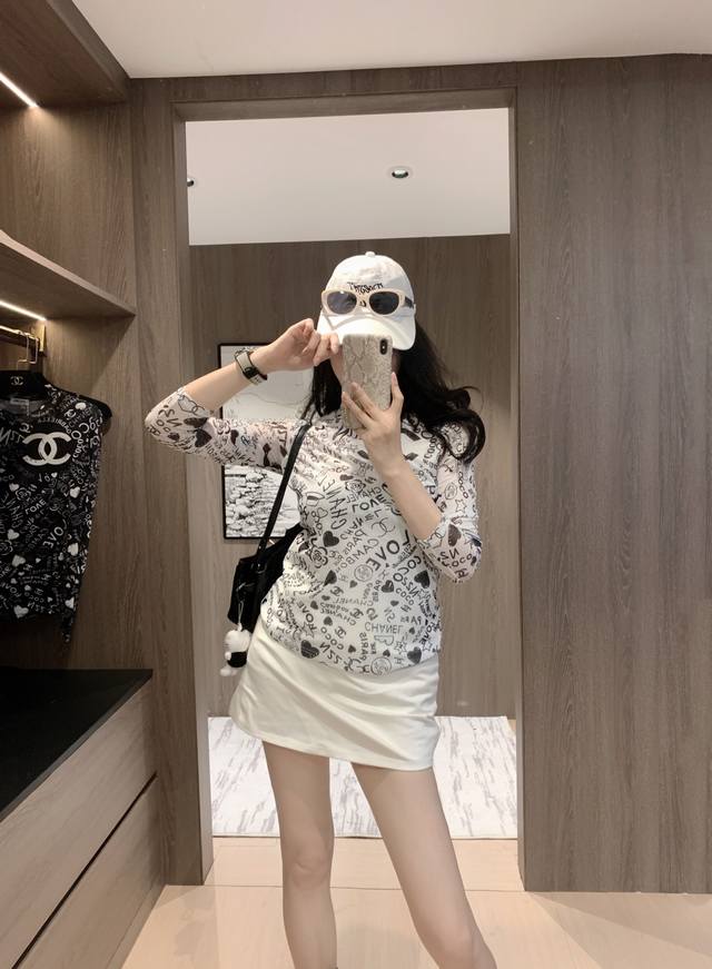 25早秋新款Chane*网纱打底衫～独家现货定制网纱字母面料，小性感设计，模特上身均为大货实拍，白色，Sml，跑量价