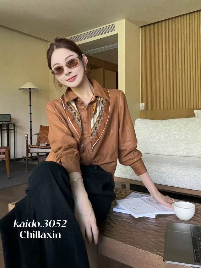 太有范简约气质随性衬衫 搭配印花丝巾，简直就是氛围感美人气质，自带画卷效果～ 高级优雅恬静的色系吸精亮眼 Smlxl