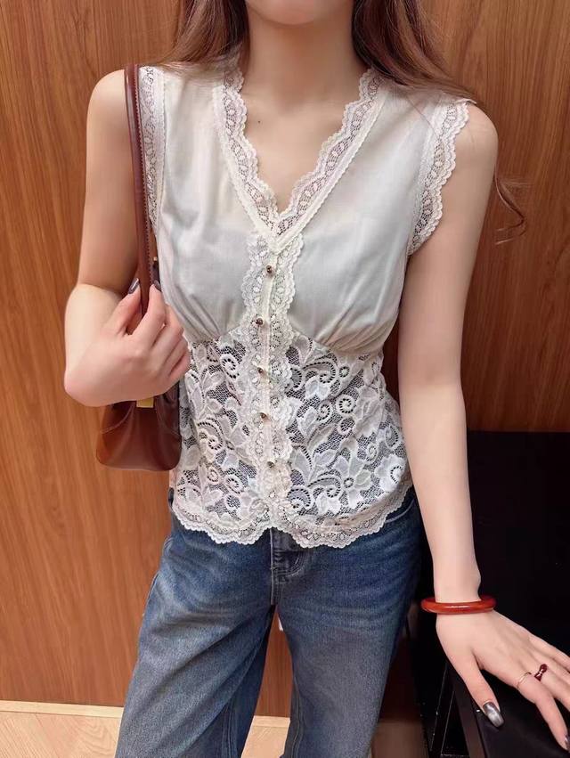 高品质 早秋新款小众轻熟风法式蕾丝拼接丝绒无袖上衣背心，Smlxl
