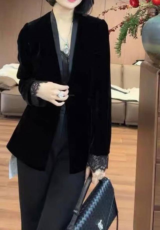 气质女神大爆款西装、真丝丝绒领口拼接醋酸、袖口拼蕾丝、提花里布 M Xxl