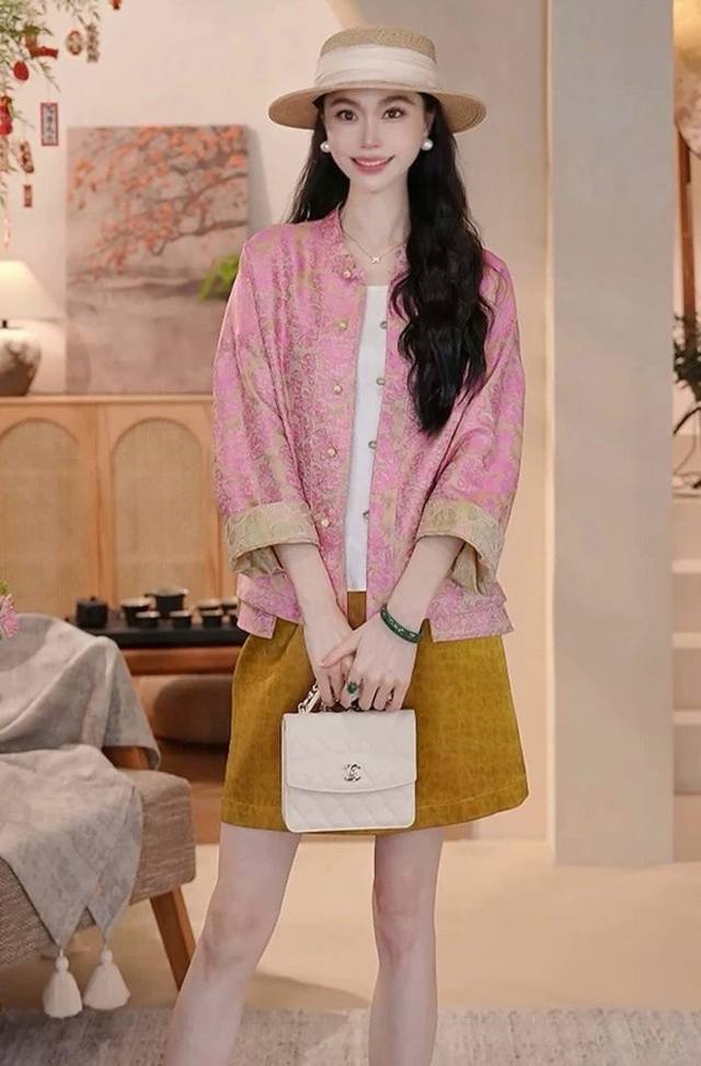重磅上新！非遗宋锦 异色桑蚕丝新中式国风上衣，重工一字盘扣，双面穿女装外套，粉色绿色，Smlxl