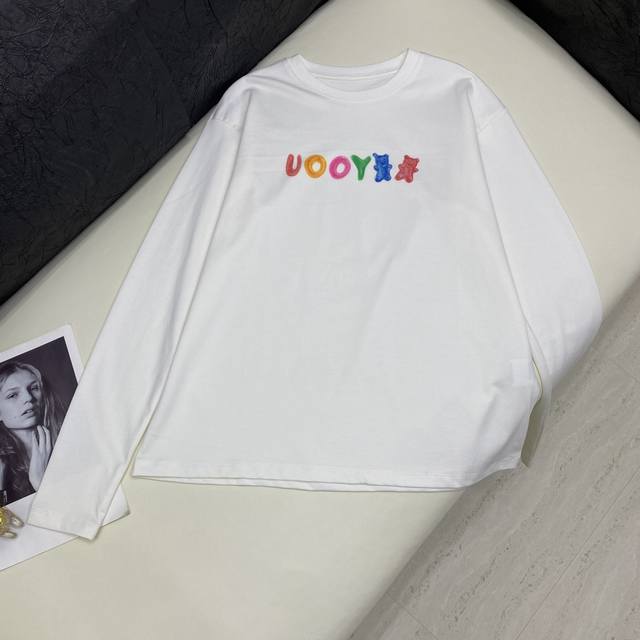 2025新品 实拍 Wa 秋冬新款长袖打底衣；采用棉面料质感柔软细腻，定制洗水麦辅料齐。版型合身上身效果舒适好看！ 碼数 S-M-L