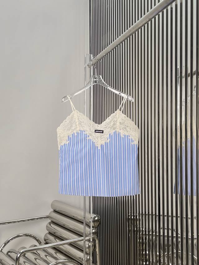 实拍图！最新Miu 25New 蕾丝条纹吊带上衣尺码：Sml