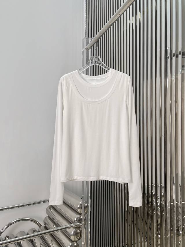 实拍图！最新Ann 25New 两件套打底T恤。尺码：Sml。 。