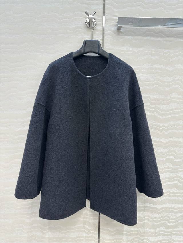 独家首发 高端品质！Riw风高智感穿搭！长期主义经典羊绒长款大衣外套！定制70羊毛10羊绒毛呢面料质感细腻柔软！纯手工工艺！气质圆领落肩H版型，极简高奢优雅知性