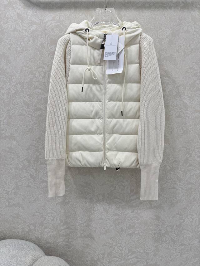 Brunello Cucinell* 25新款Bc家连丝毛羊绒面料袖子羽绒服 白鹅绒的配置 依旧极简风 整身无繁琐装饰 将品牌理念发挥到极致 定制拉链扣头 百搭