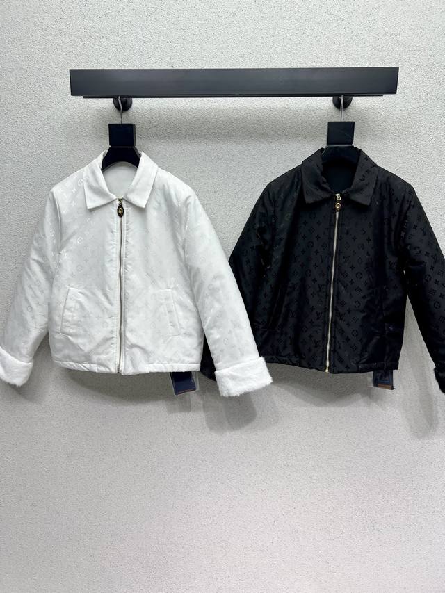 L家老花棉服外套 开模定制五金配件 版型超赞 上身完美百搭款 高品质 两色 尺码Sml.