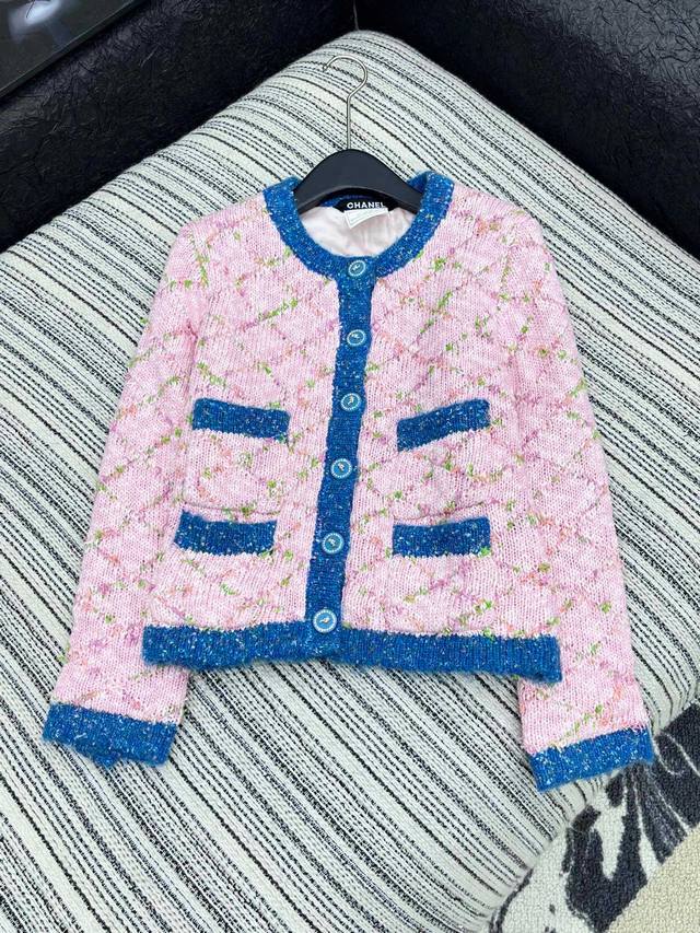 爆款现货 原单品质 Chan*｜25中古系列重工撞色圆领外套 复合内衬 独家订制小香风纱线 ，设计高级又时髦！1:1订制重工面辅料，增添时尚格调，纯欲系搭配和谐