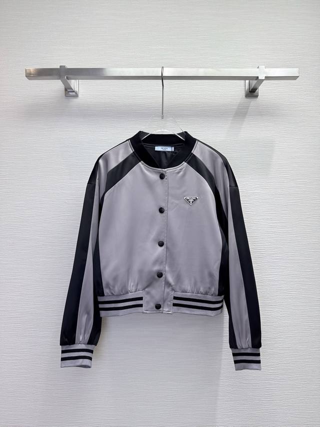 prad* 25Ss新款撞色夹克外套 螺纹领经典三角标装饰 高品质 两色三码Smlb808p