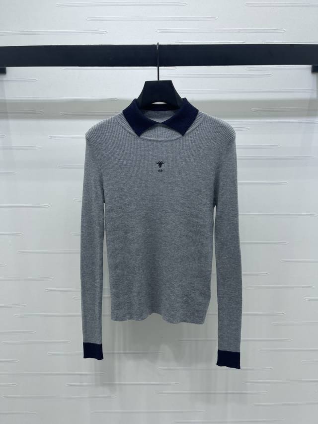 上新原单高端品质 Dio* 2025早秋最新系列！拼接假两件polo领针织长袖！定制羊毛针织材质 柔软舒适 翻领假两件针织长袖剪裁 领口与袖口相呼应形成颜色碰撞