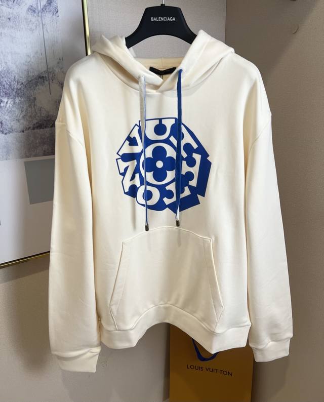 Size:S M L Xl单配色 男女同款 路易威登Lv Nigo联名 蓝色花卉印花连帽卫衣2025Fw早秋系列本款连帽长袖卫衣以素净棉质针织成就夏日轻盈之选，