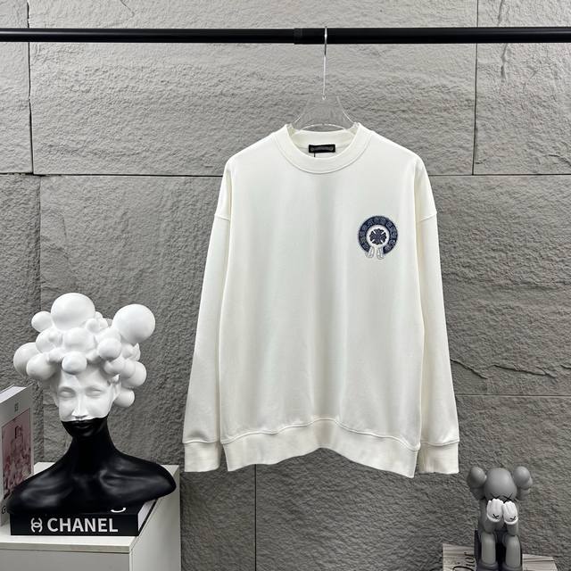 Ch*克罗心*2025早秋冬季新款 经典马蹄十字架烫钻工艺+贴布绣+厚板硅胶 定制毛圈面料 长袖圆领套头卫衣,男女同款 颜色:黑色 白色 尺码: S 90-13 Ch*克罗心*2025早秋冬季新款 经典马蹄十字架烫钻工艺+贴布绣+厚板硅胶 定制毛圈面料 长袖圆领套头卫衣,男女同款 颜色:黑色 白色 尺码: S 90-13