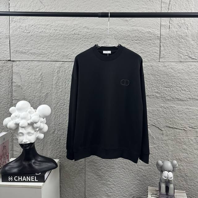 Dio* 克里斯蒂迪奥 2025早秋冬新款 经典黑白同色简约刺绣，定制毛圈面料 长袖圆领卫衣 男女同款 颜色：黑色 白色 尺码： S 90-130斤 M 120