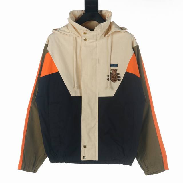 高版本 Gucci古驰Guc 22Fw 菠萝刺绣拉链口袋连帽夹克外套 原版21200购入，定制全棉格纹布料，军绿色，橘黄色，藏青色，杏色，4个颜色定染。领口部分