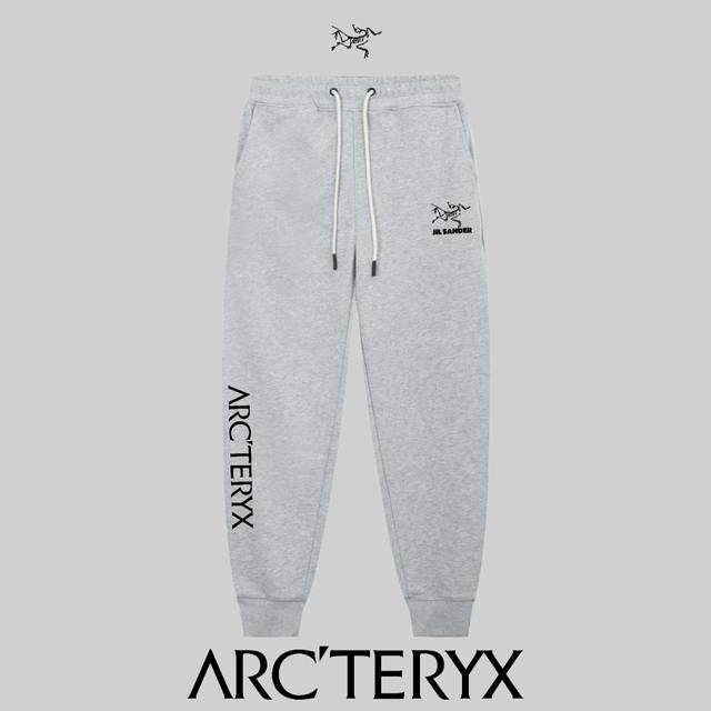 顶级版本,区别通货 Arcteryx 始祖鸟Ss秋冬季秀款 修身线条简约字母Logo运动裤 360G克重 兼容所有身材 腰部松紧带黑白抽绳设计 定制抽绳口袋两侧 顶级版本,区别通货 Arcteryx 始祖鸟Ss秋冬季秀款 修身线条简约字母Logo运动裤 360G克重 兼容所有身材 腰部松紧带黑白抽绳设计 定制抽绳口袋两侧