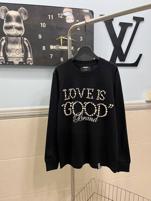 款号228 Good Brand2025Fw 新款串珠立体长袖 前后采用定制串珠绣工艺 上身高端百搭 高版本可随意对比 男女同款 三标齐全 颜色:黑色 蓝色 红