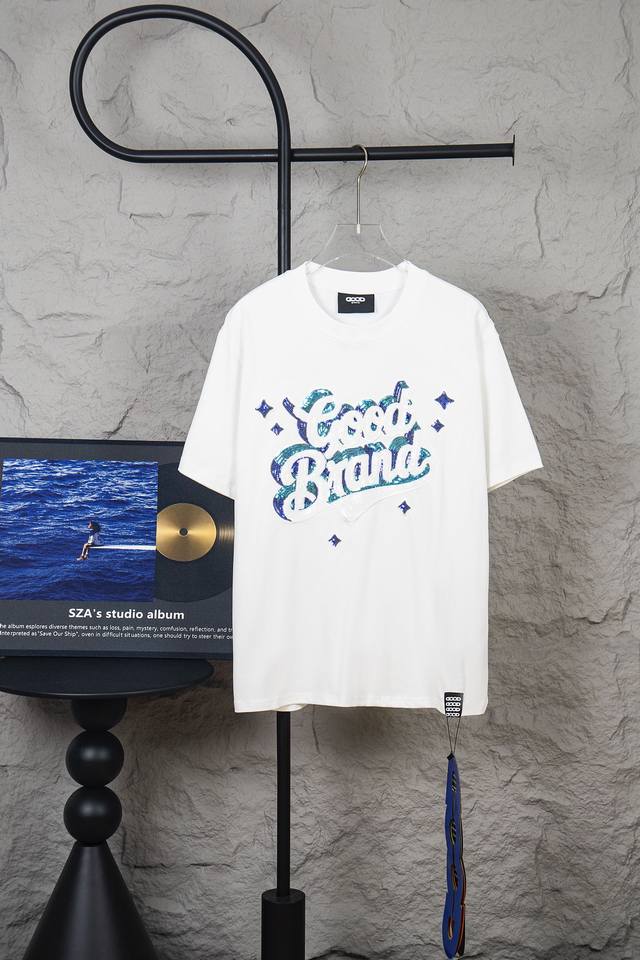 款号：M140 Goodband 新款立体星星点缀亮片绣短袖T恤 320克纯棉双纱 颜色：白色 黑色 尺码：S-Xl