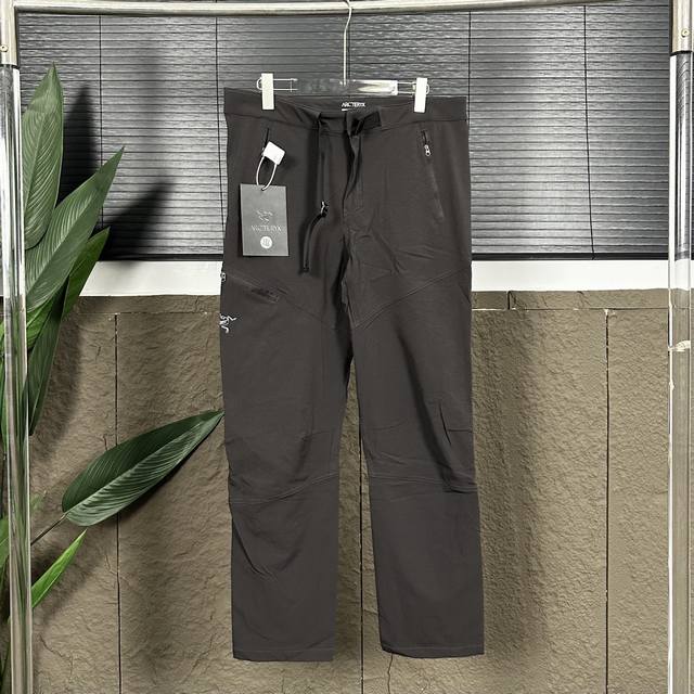 特价 10送清洗剂 款号：Dj1330 顶级版本 Arcteryx Gamma Lt Pant软壳加绒刺绣冲锋裤 始祖鸟加厚秋冬速干长裤 始Z鸟男款轻便灵活快干