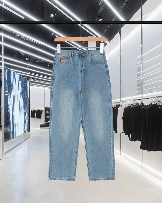 Louis Vuitton 路易威登 驴家 25Ss 秋冬新款 轻奢主义 男女日常通勤穿搭必备单品 刺绣线条字母牛仔裤 牛仔长裤套装 砂洗日本丹宁布勾勒醒目明线