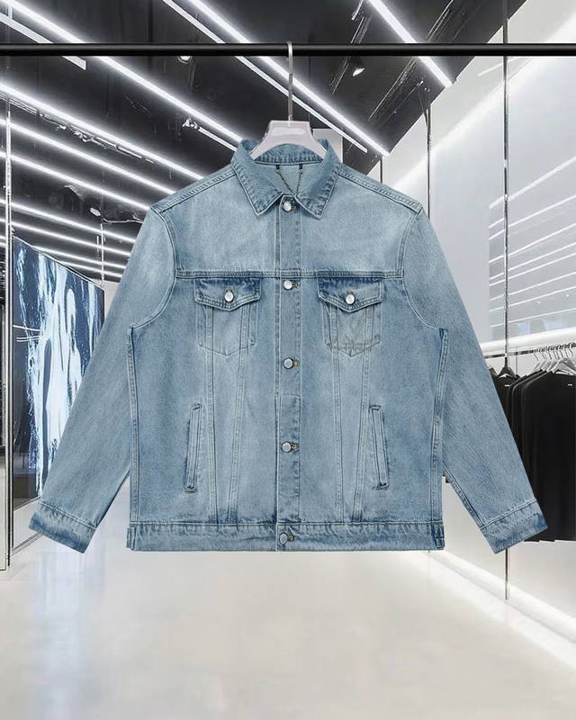Louis Vuitton 路易威登 驴家 25Ss 秋冬新款 轻奢主义 男女日常通勤穿搭必备单品 刺绣线条字母牛仔外套 牛仔夹克套装 砂洗日本丹宁布勾勒醒目明