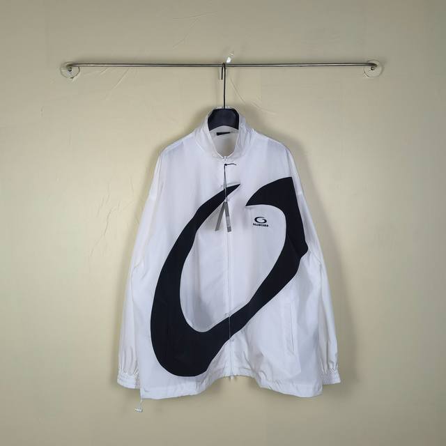 Blcg Loop Sports Icon Tracksuit Jacket In Black 25Fall 大回旋镖Logo印花刺绣拉链夹克冲锋衣外套 颜色: