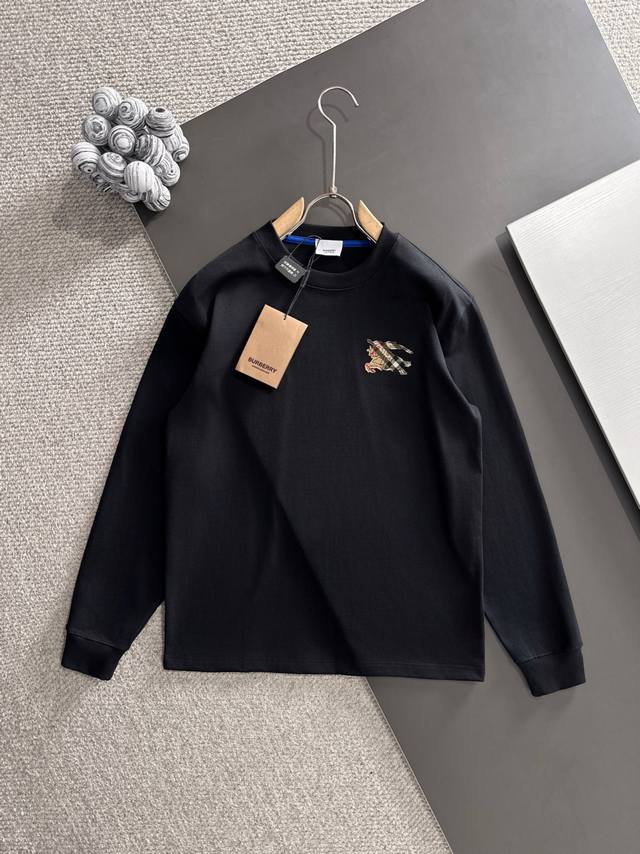 Burberry* 市场独家品质 爆款 2025秋款长T上新 原高版本 巴宝莉 面料采用380克高密纯棉定制面料 不变形 不缩水 立体垂感爆表 工艺介绍：前幅采