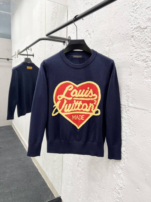 款号：T63 圆领Louis Vuttion 针织卫衣 纯棉面料 Colour：深蓝色 Size：S-M-L
