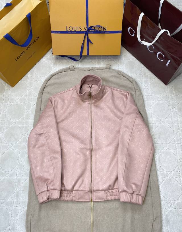 Louis Vuiton2025Ss 秋冬经典压花羊皮绒外套， 原版购入开发，随意对比市面任意版本！ Size：S M L Xl