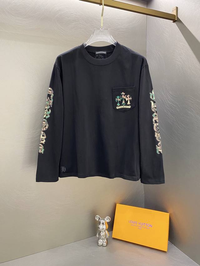 Ch克罗心手臂迷彩字母大标口袋长T长袖卫衣 采用300克纯棉面料 螺纹加密同缸同色 颜色一致 放心入手 做工细节做到极致，区别市场普通货 白墨直喷印花高温技术