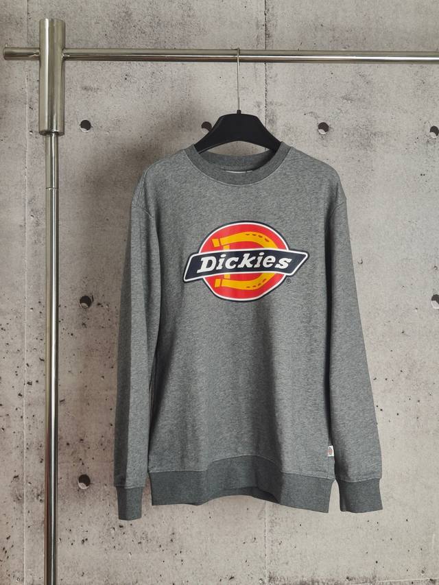 迪克斯Dickies经典印花圆领卫衣 高端品质 三标齐全，舒适透气，经典简约，精致时尚，男女同款，细节呈现高端品质 颜色:黑色 灰色 白色 藏青 码数:M-Xx