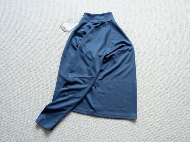 单宁蓝 细节配置实拍图