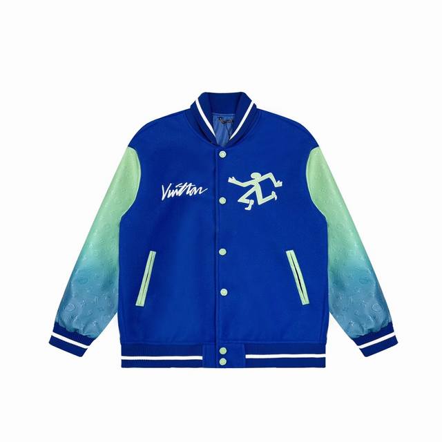 供 Louis Vuitton路易威登 Fw22渐变蓝绿袖棒球服 单单面料来讲我就定做了一个多月，颜色成分一比一的还原！面料成分有%65的羊毛，%15天然丝%1