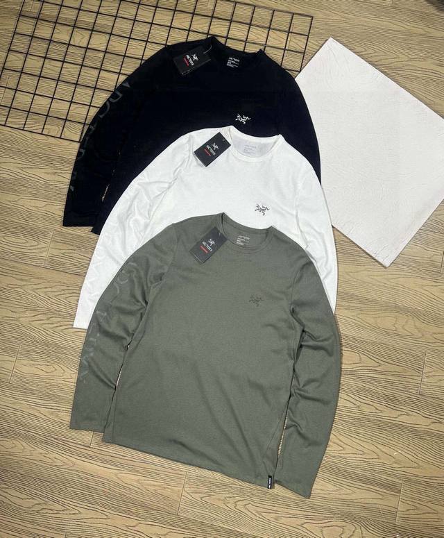 Arc‘Teryx 始祖鸟新款男士早秋棉质长袖T恤打底衫 秋季新款，专柜同步在售！面料柔软细腻光滑有质感，舒适性很好、手感极好，重点是很亲肤，非常细腻舒适！透气