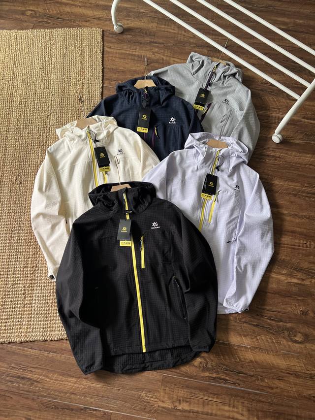 凯乐石华夫格防风透气耐磨防泼水男女户外情侣软壳衣休闲夹克，以科技与设计兼顾功能与风格，陪你从容应对各种挑战，防风防泼水，高密度弹力面料 + Dwr持久防泼水涂层