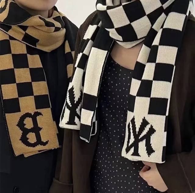 原单高品质 Mlb 秋冬季专柜新款两面棋盘格提花老花满版Logo双面戴格子围巾！买一条等于买两条，划算！！！冬天的第一条围巾！让Mlb温暖你整个冬季~~ 无围巾