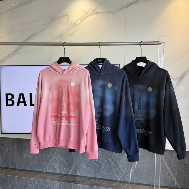 巴黎世家 最新巴黎埃菲尔铁塔喷墨涂鸦手绘渐变彩印水洗做旧破坏连帽卫衣.超重工艺，砖柜同步.区别市场通货，正品研制，此款是黑色酵素洗.不是市场错板洗水黑.克重44