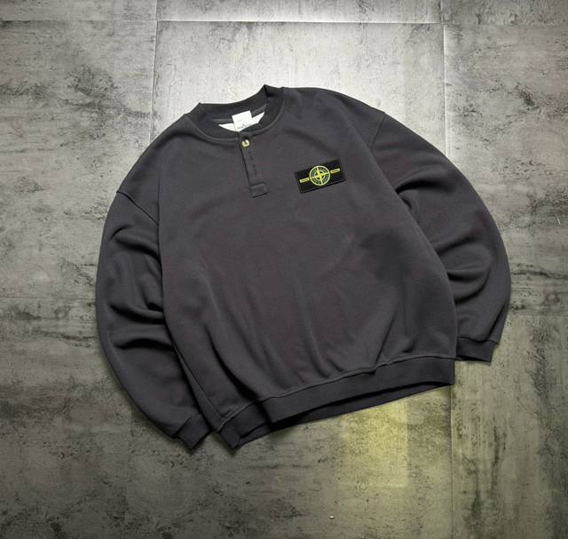 新款上架 石头岛美式复古重磅限定 秋季新品系列棒球领情侣卫衣 面料采用运动空气棉材质 手感舒适 不起球不褪色 手感 品质一流 原版一比一复刻 随意搓洗 不褪色