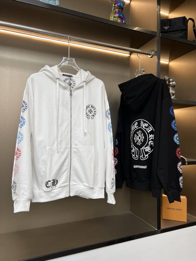 Chrome Hearts克罗心2025Fw新款彩色渐变马蹄口袋情侣休闲开衫 最高版本！定制面料420克克毛圈面料！梵文彩色渐变印花 拉链五金对版字母开模拉链！